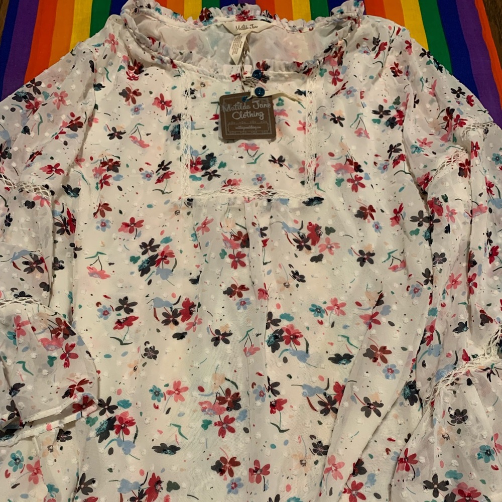 NWT Matilda Jane blouse M